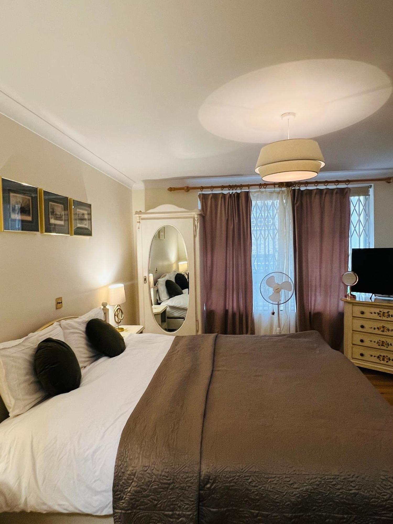 Vilă Bloomrooms@knightsbridge/hydepark *