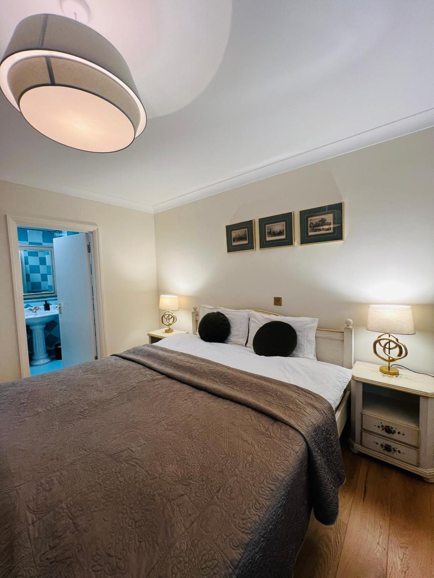 Vilă Bloomrooms@knightsbridge/hydepark *